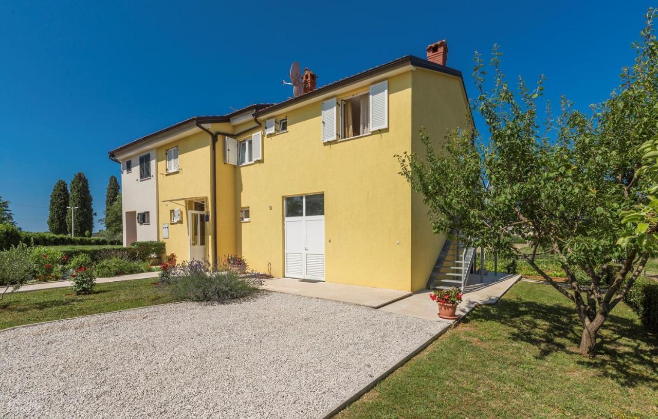 Apartment Nensi Poreč Exterior foto